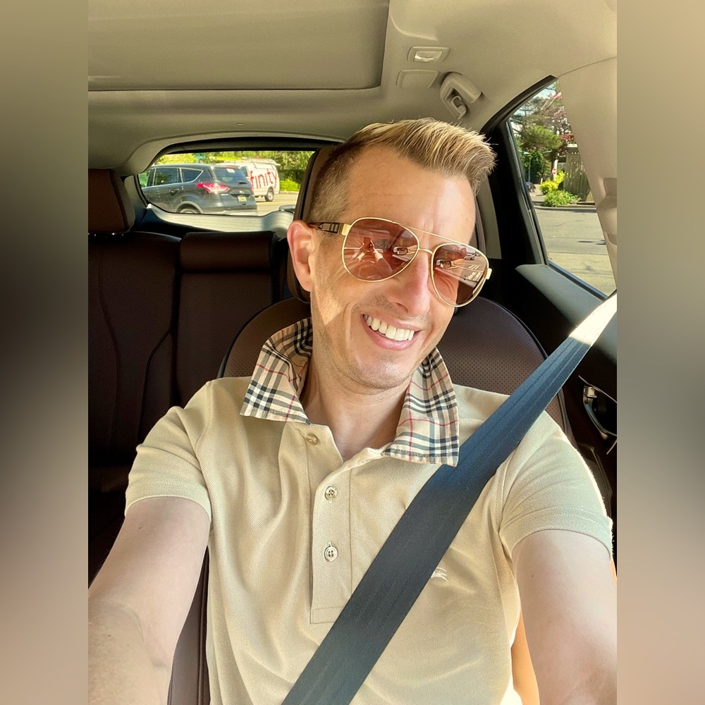 Meet your Posher, Brian